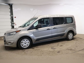 Used Ford Grand Tourneo Connect 2017 for sale - 77702625: Photo