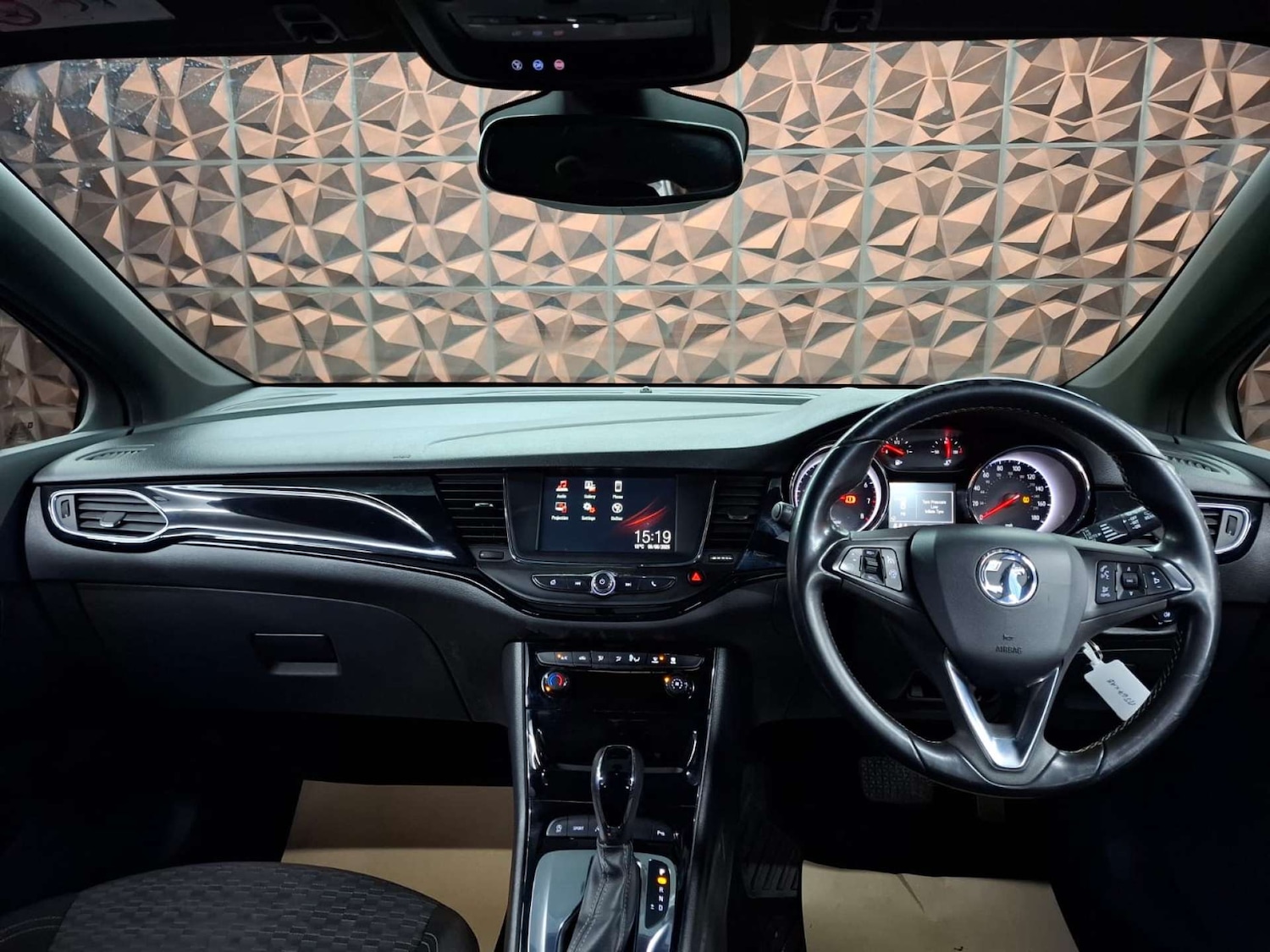 Used Vauxhall Astra 2017 for sale - 77151335: Photo 31