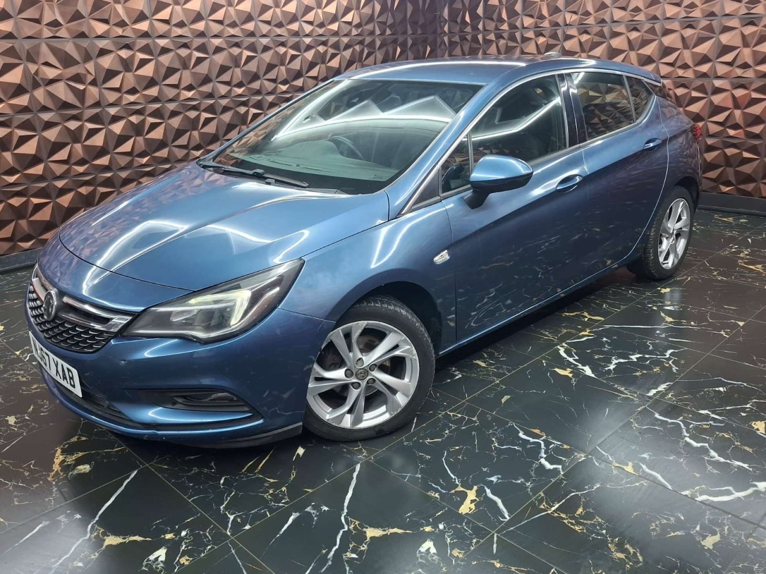 Used Vauxhall Astra 2017 for sale - 77151335: Photo 6