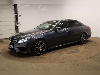 Used Mercedes-Benz E Class 2015 for sale - 77818745: Photo