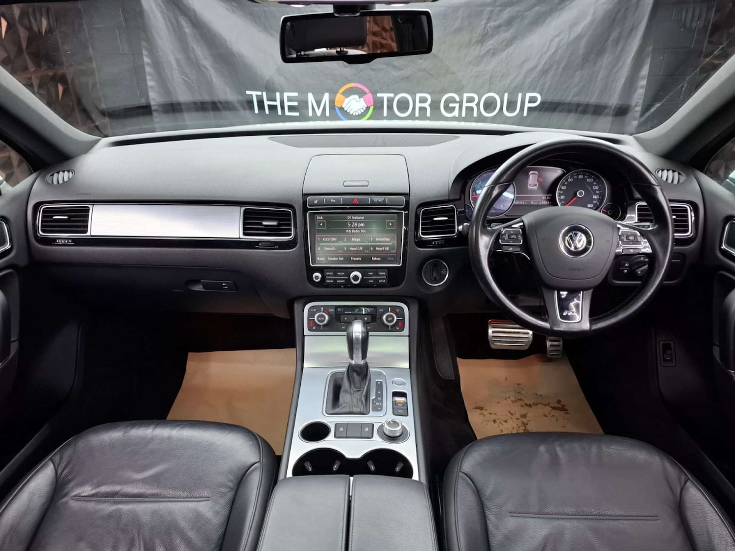 Used Volkswagen Touareg 2015 for sale - 77151125: Photo 19