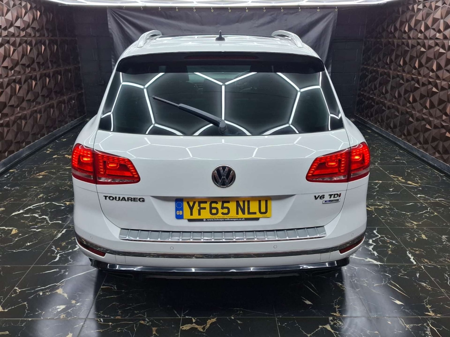 Used Volkswagen Touareg 2015 for sale - 77151125: Photo 25