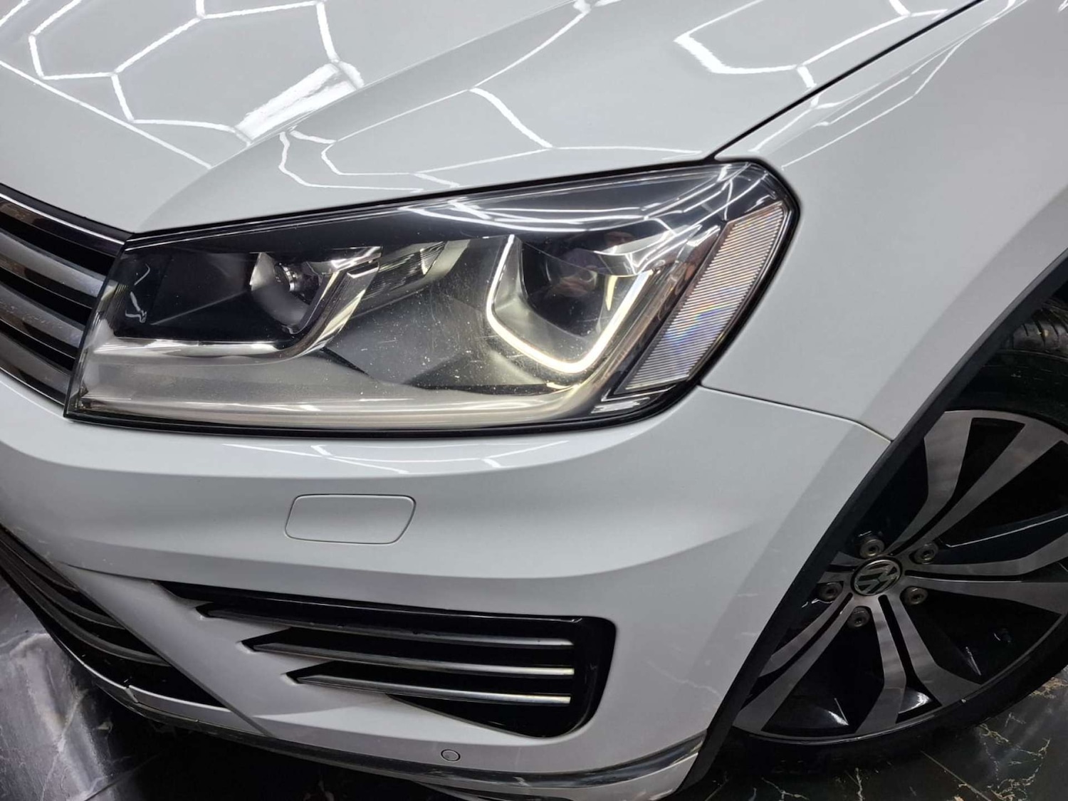 Used Volkswagen Touareg 2015 for sale - 77151125: Photo 6