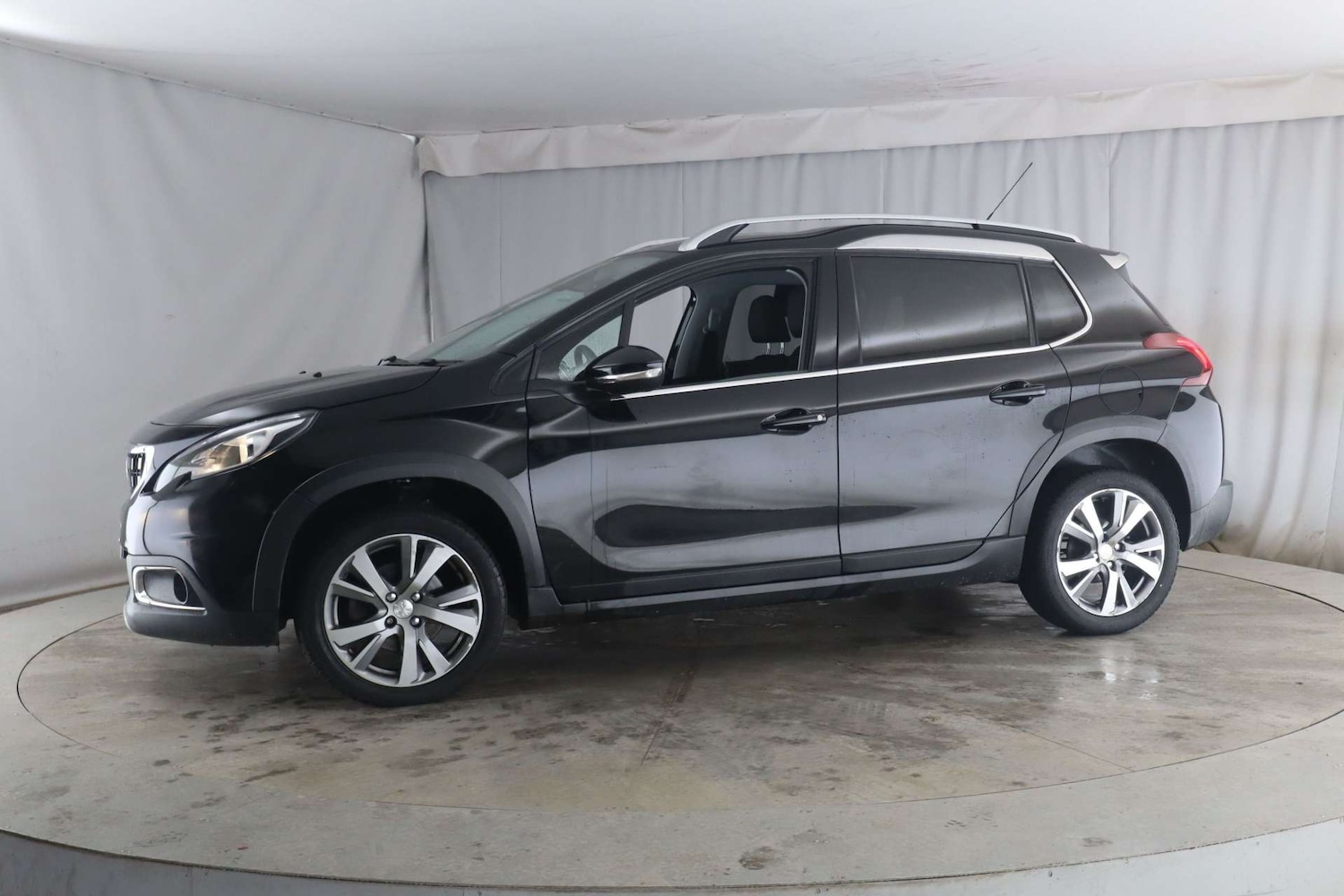 Used Peugeot 2008 2018 for sale - 77721680: Photo 4