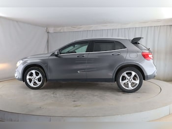 Used Mercedes-Benz GLA 2017 for sale - 78525551: Photo