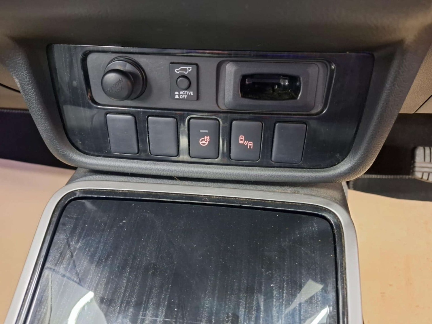 Used Mitsubishi Outlander 2017 for sale - 77151267: Photo 39