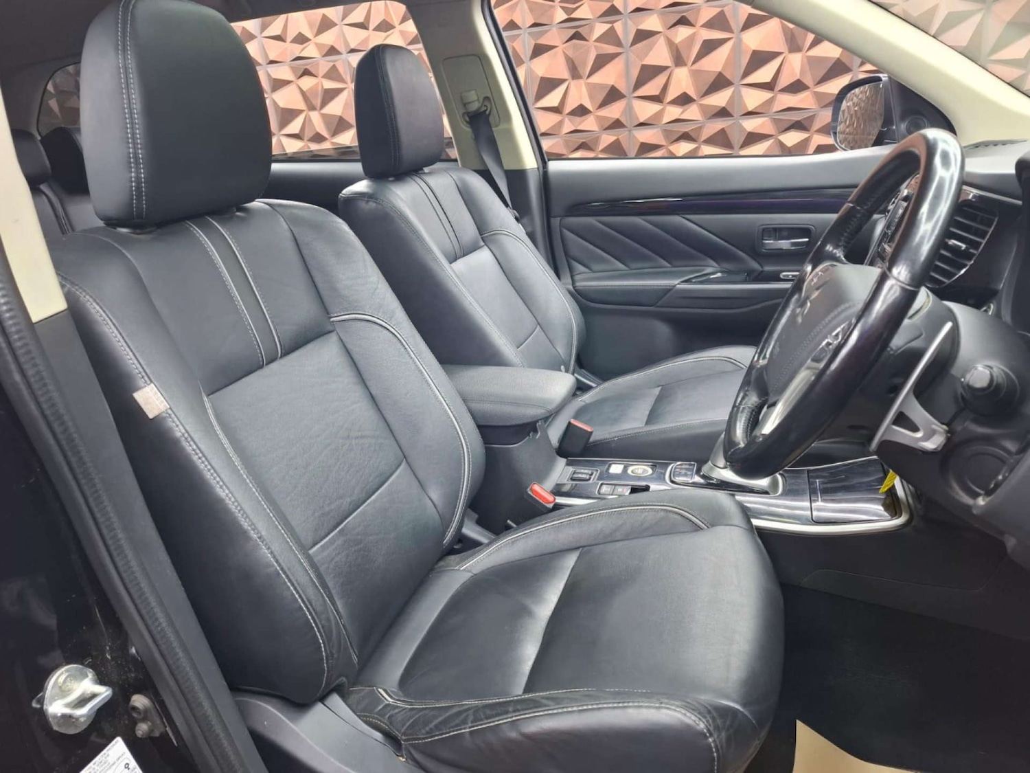 Used Mitsubishi Outlander 2017 for sale - 77151267: Photo 9