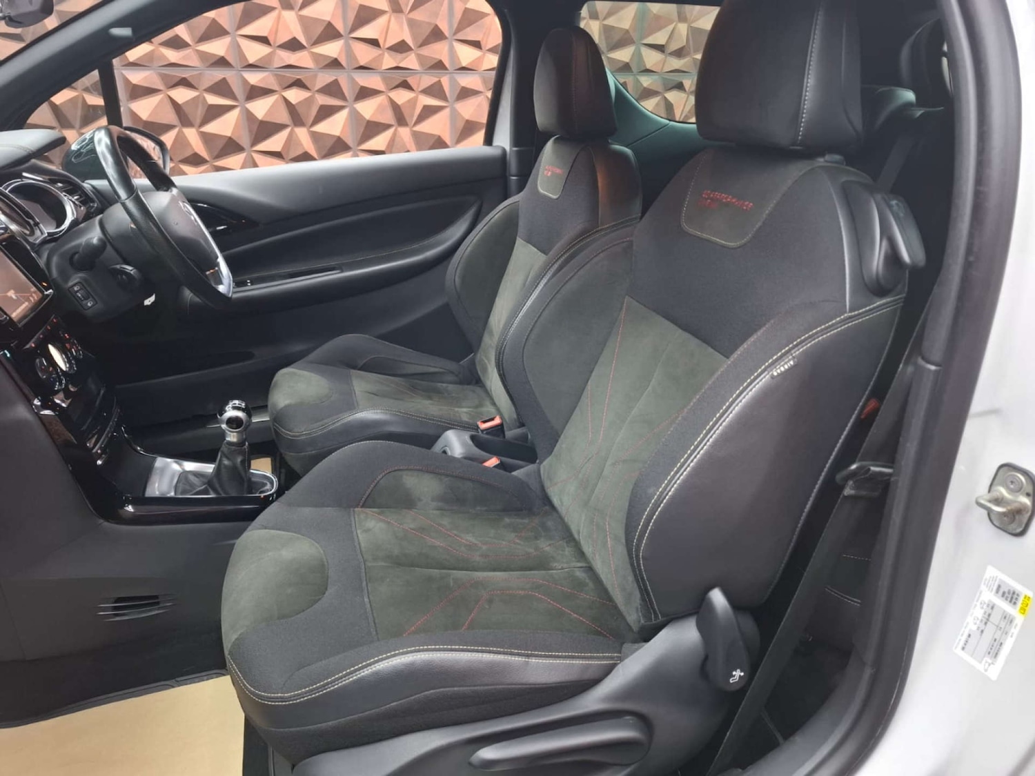 Used DS Automobiles DS 3 2017 for sale - 76921487: Photo 15