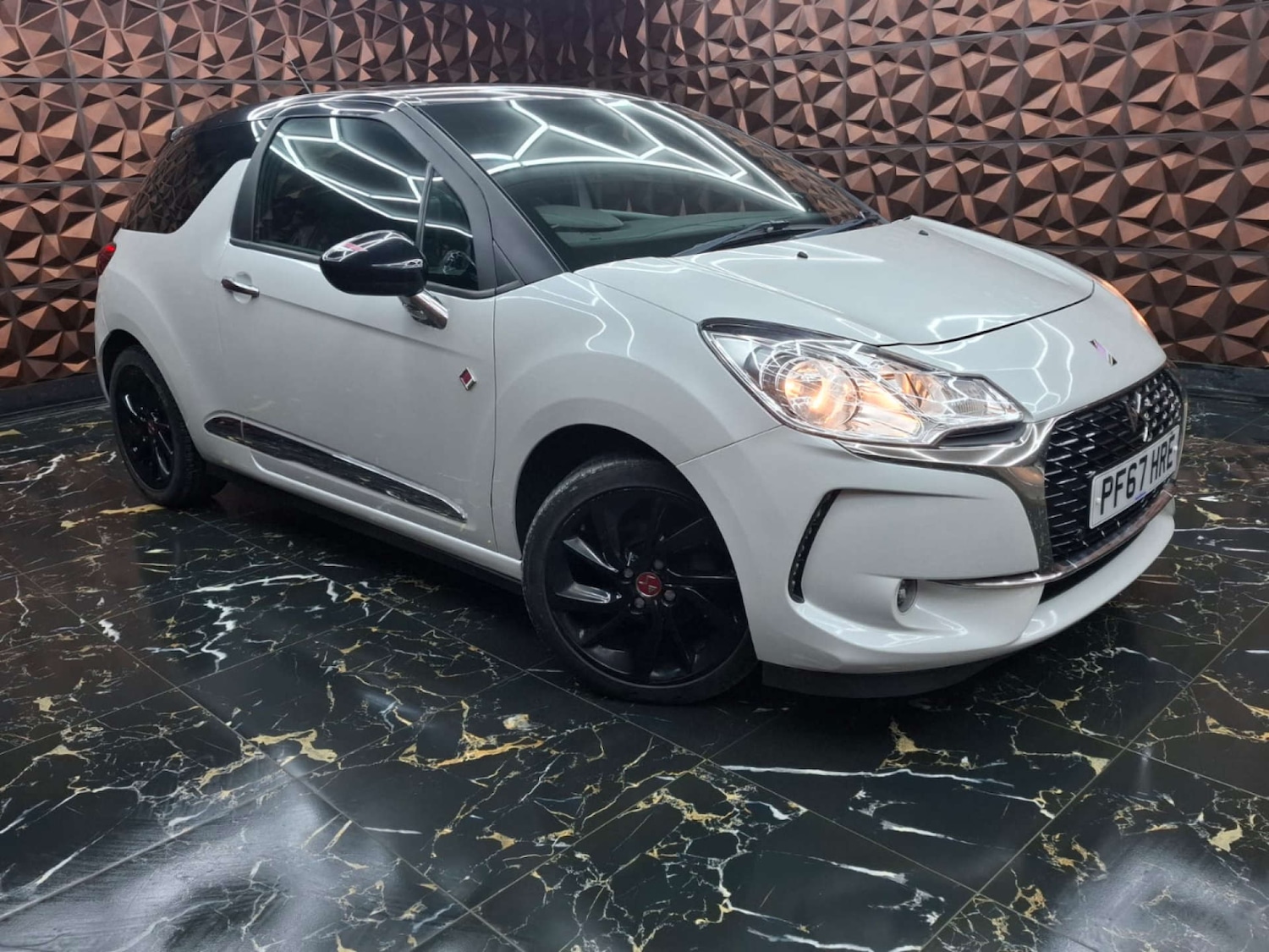 Used DS Automobiles DS 3 2017 for sale - 76921487: Photo 2
