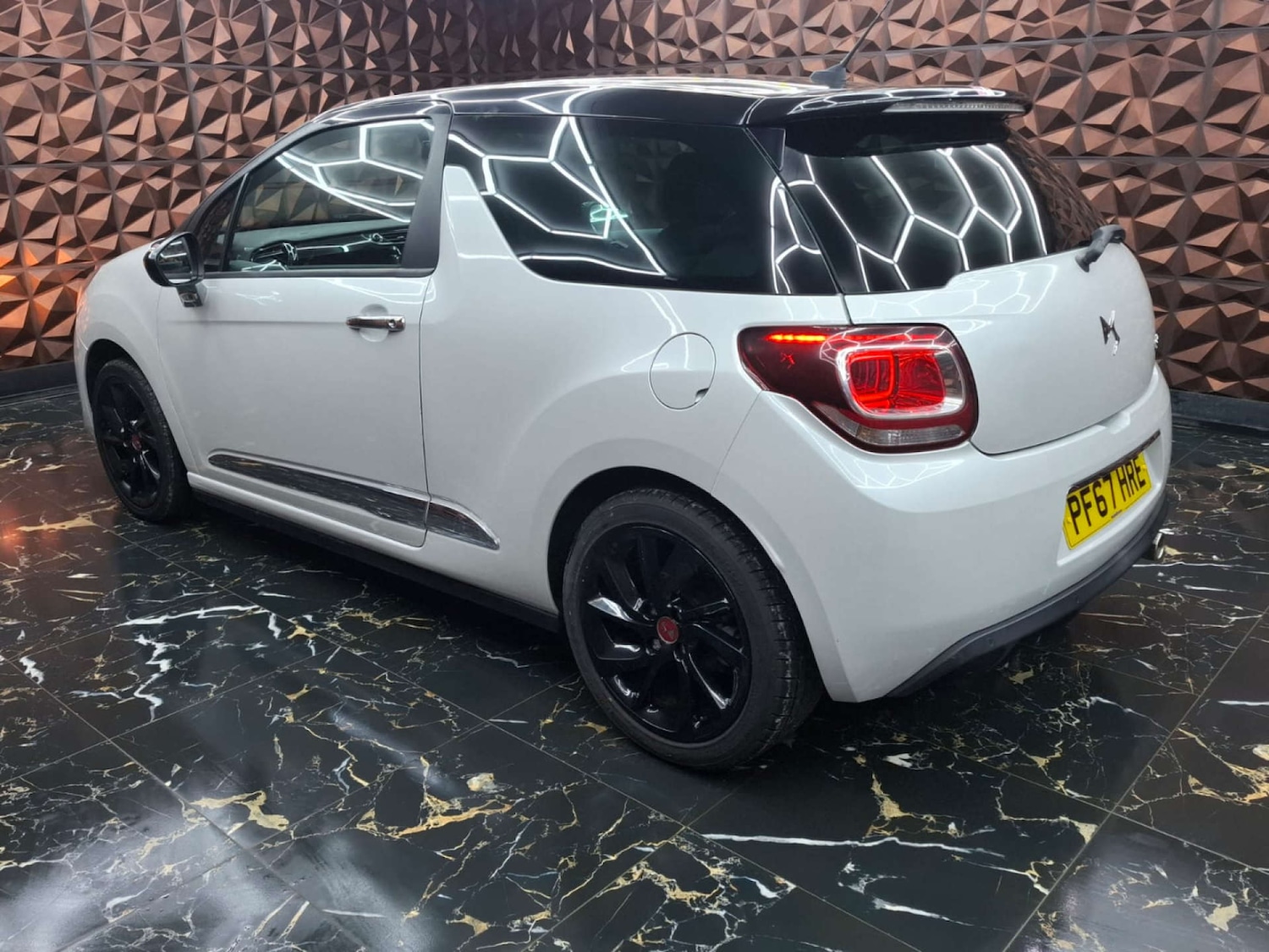 Used DS Automobiles DS 3 2017 for sale - 76921487: Photo 43