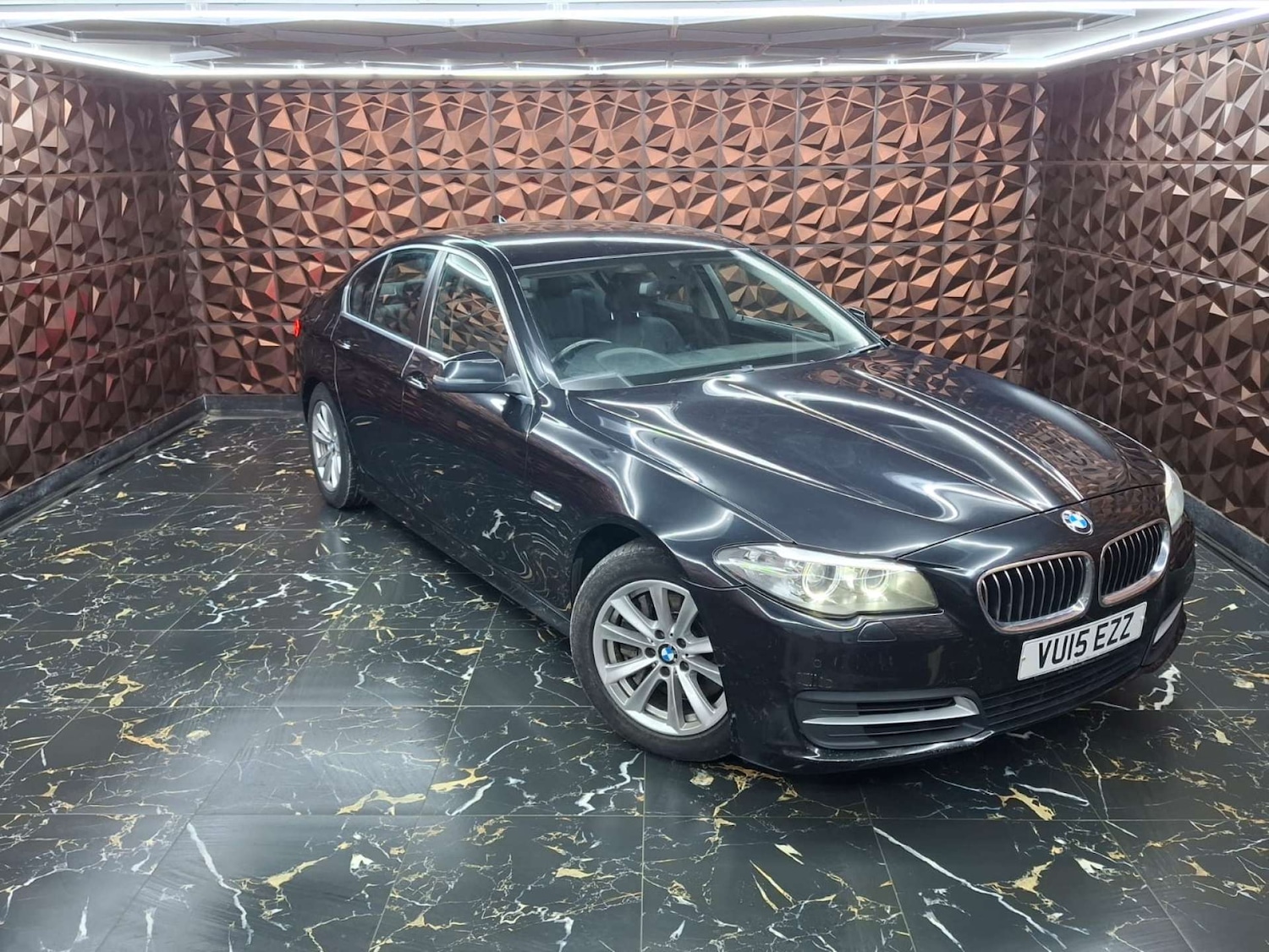 Used BMW 5 Series 2015 for sale - 77151302: Photo 2