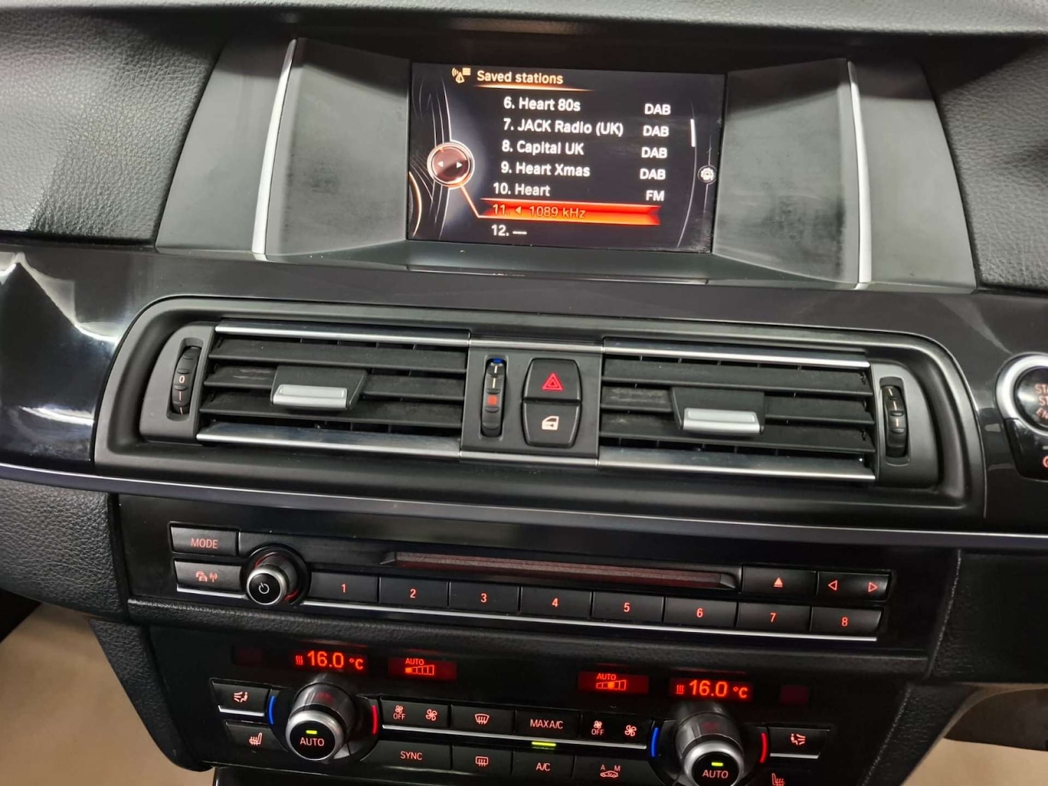 Used BMW 5 Series 2015 for sale - 77151302: Photo 23