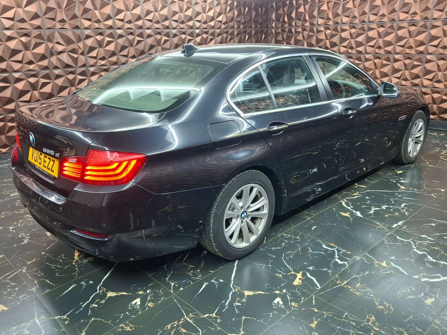 Used BMW 5 Series 2015 for sale - 77151302: Photo 32