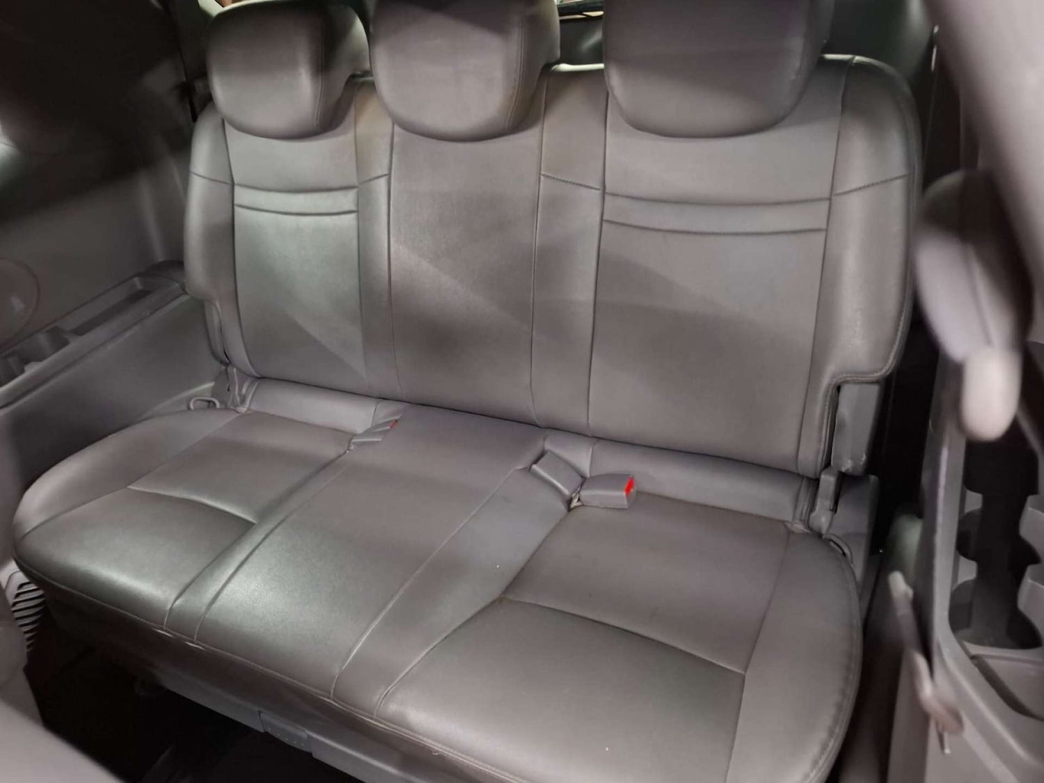 Used Ssangyong Turismo 2016 for sale - 76921498: Photo 15