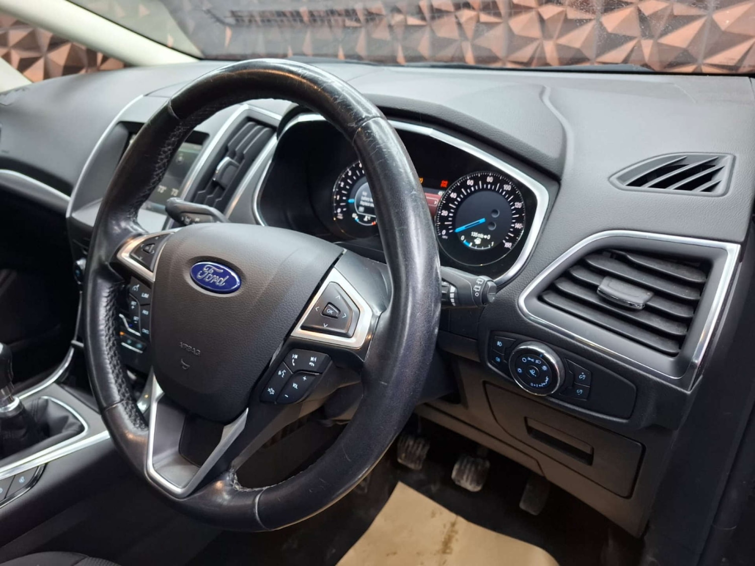 Used Ford S-Max 2015 for sale - 77151281: Photo 32