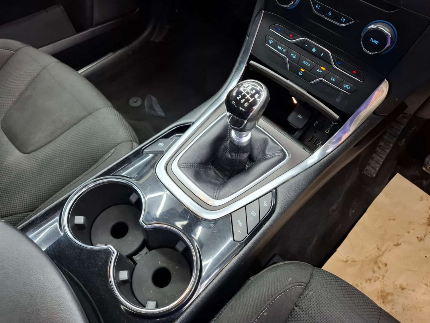 Used Ford S-Max 2015 for sale - 77151281: Photo 42