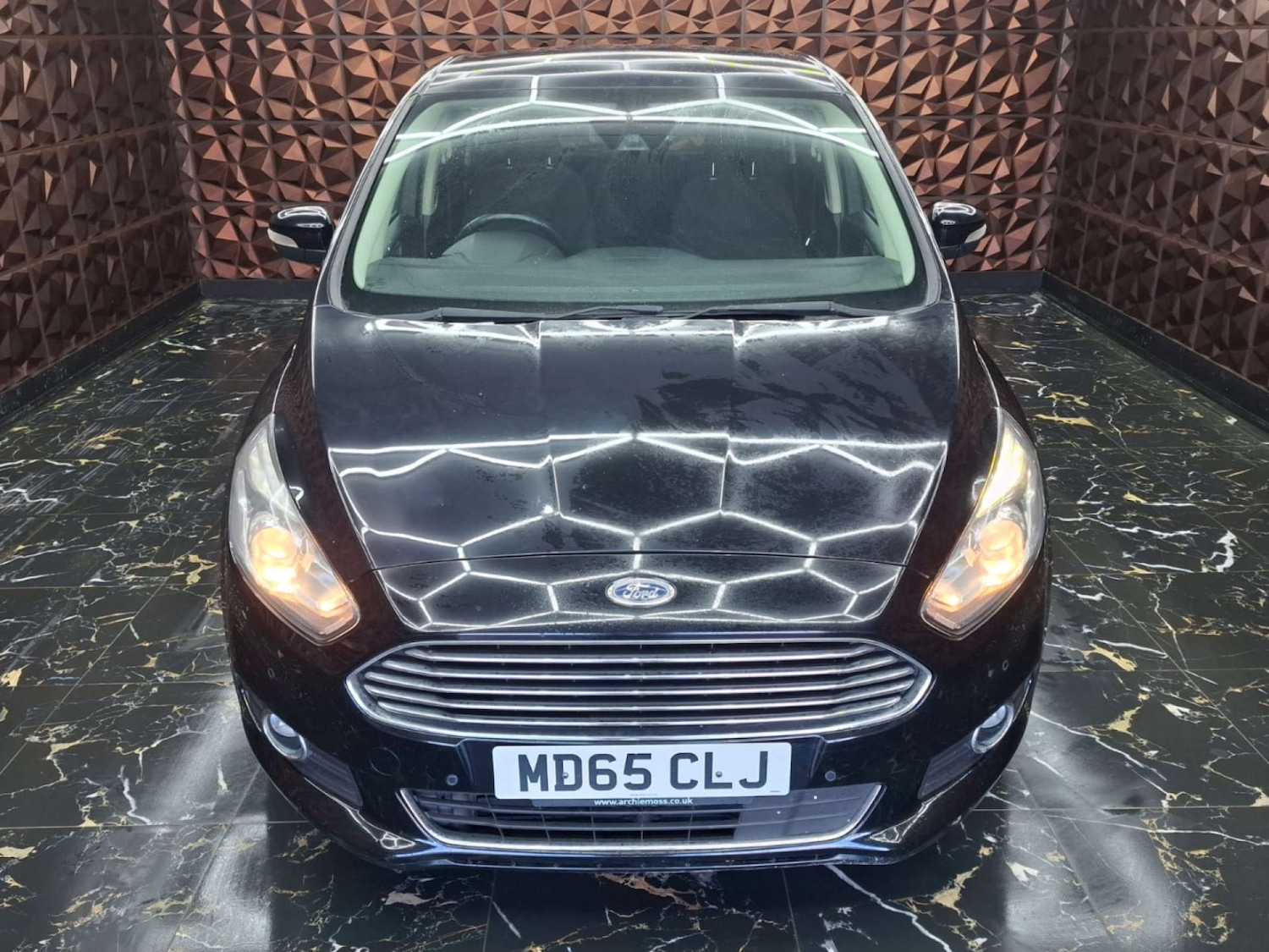 Used Ford S-Max 2015 for sale - 77151281: Photo 5