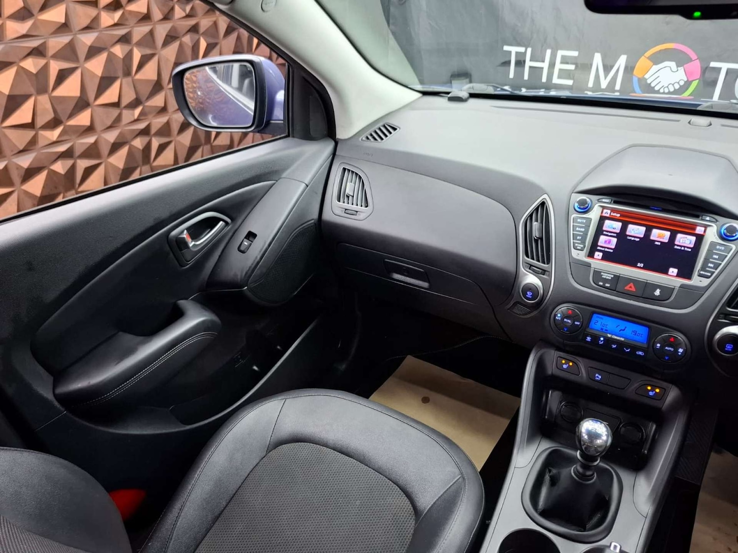 Used Hyundai Ix35 2015 for sale - 77262817: Photo 9