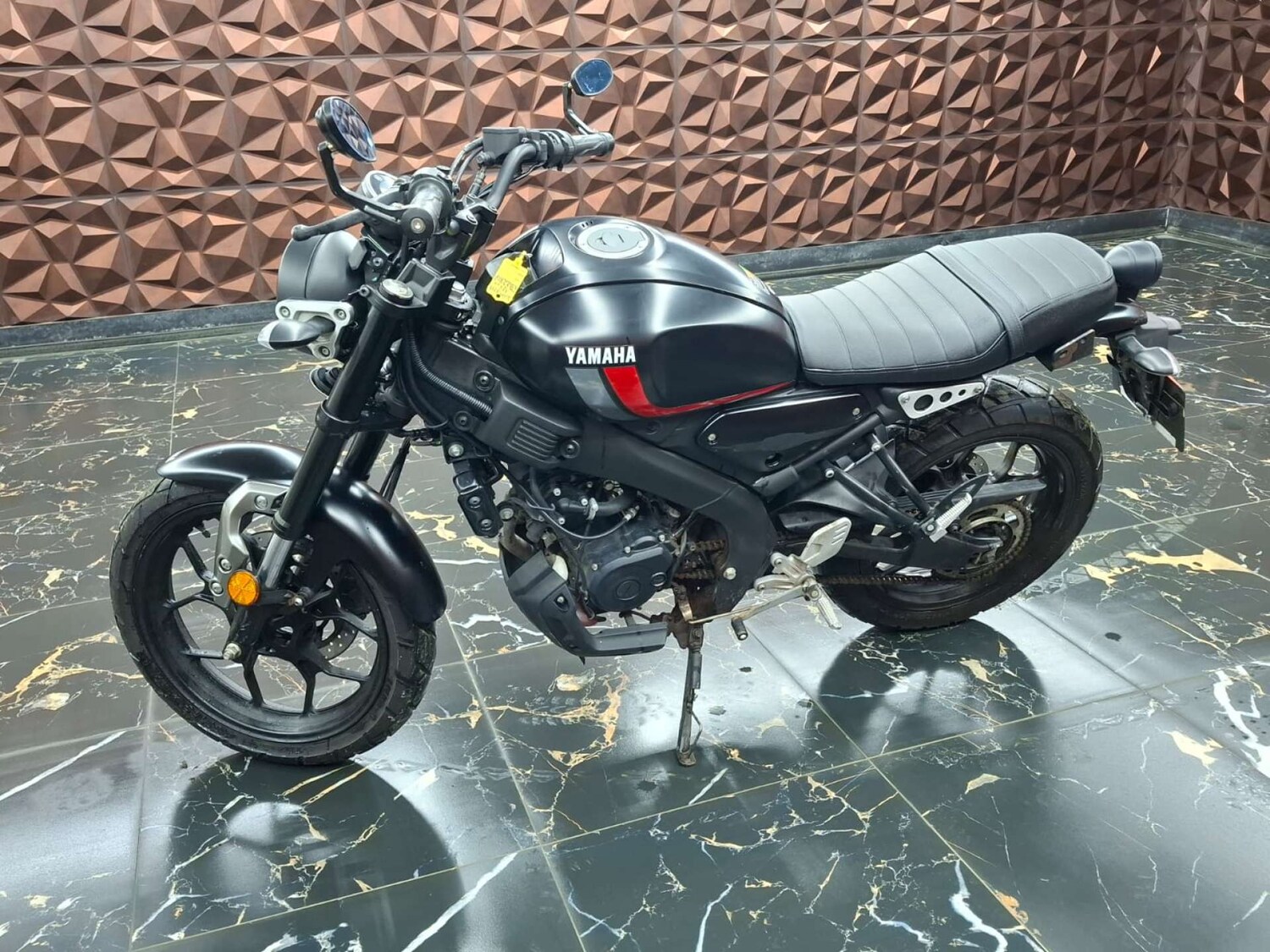 Yamaha XSR125