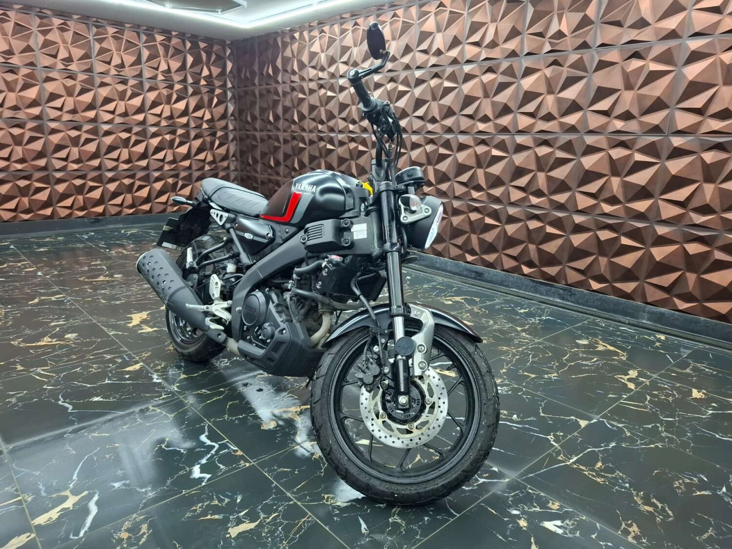 Yamaha XSR125
