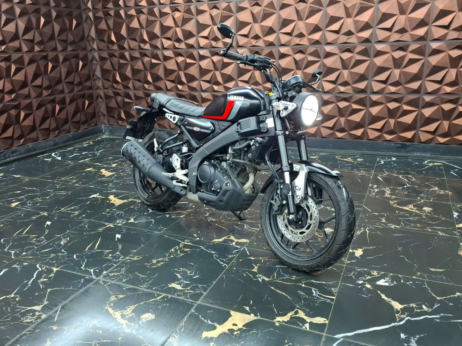 Yamaha XSR125