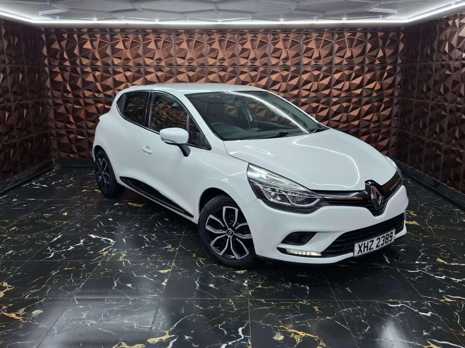 Used Renault Clio 2019 for sale - 77151274: Photo 1