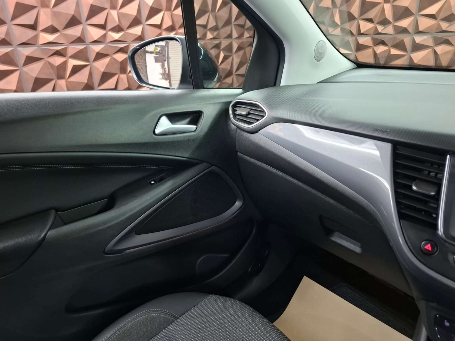 Used Vauxhall Crossland 2021 for sale - 78139634: Photo 15