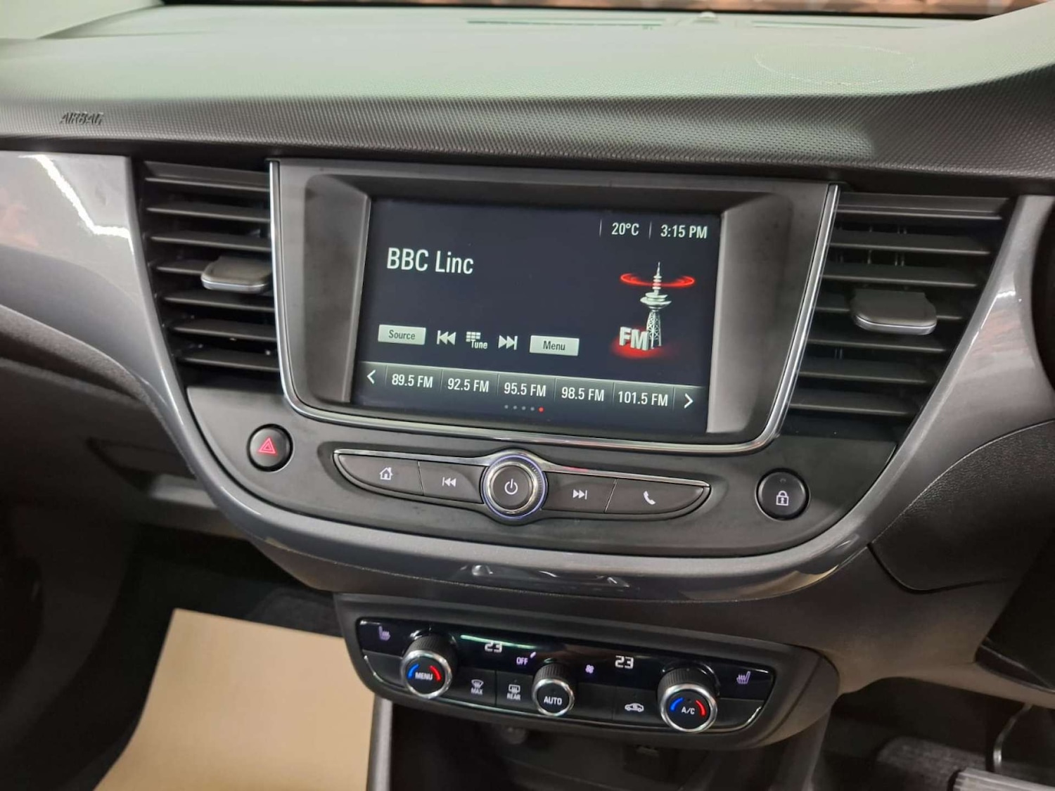 Used Vauxhall Crossland 2021 for sale - 78139634: Photo 25