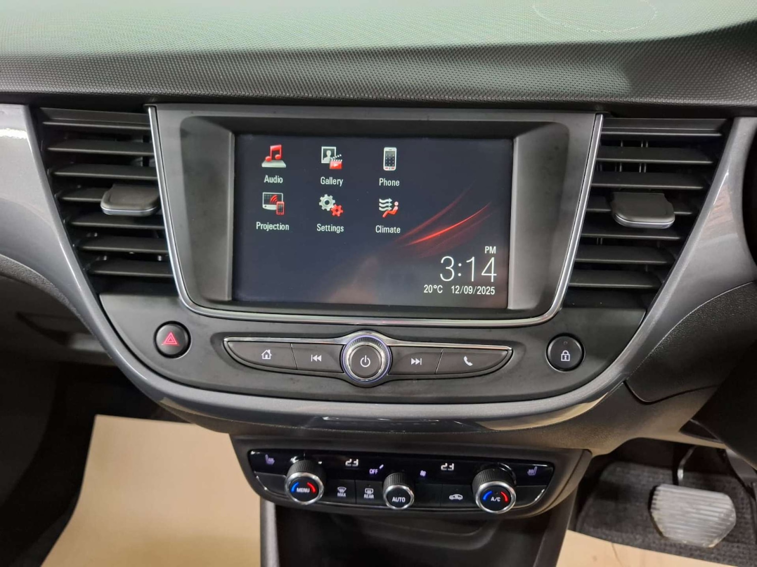 Used Vauxhall Crossland 2021 for sale - 78139634: Photo 26