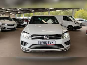 Used Volkswagen Touareg 2016 for sale - 79788517: Photo