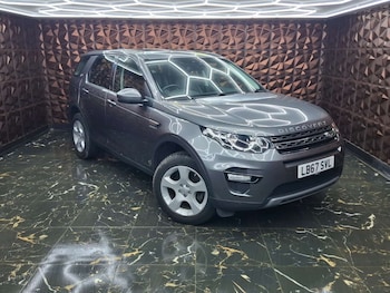 Used Land Rover Discovery Sport 2018 for sale - 77591968: Photo