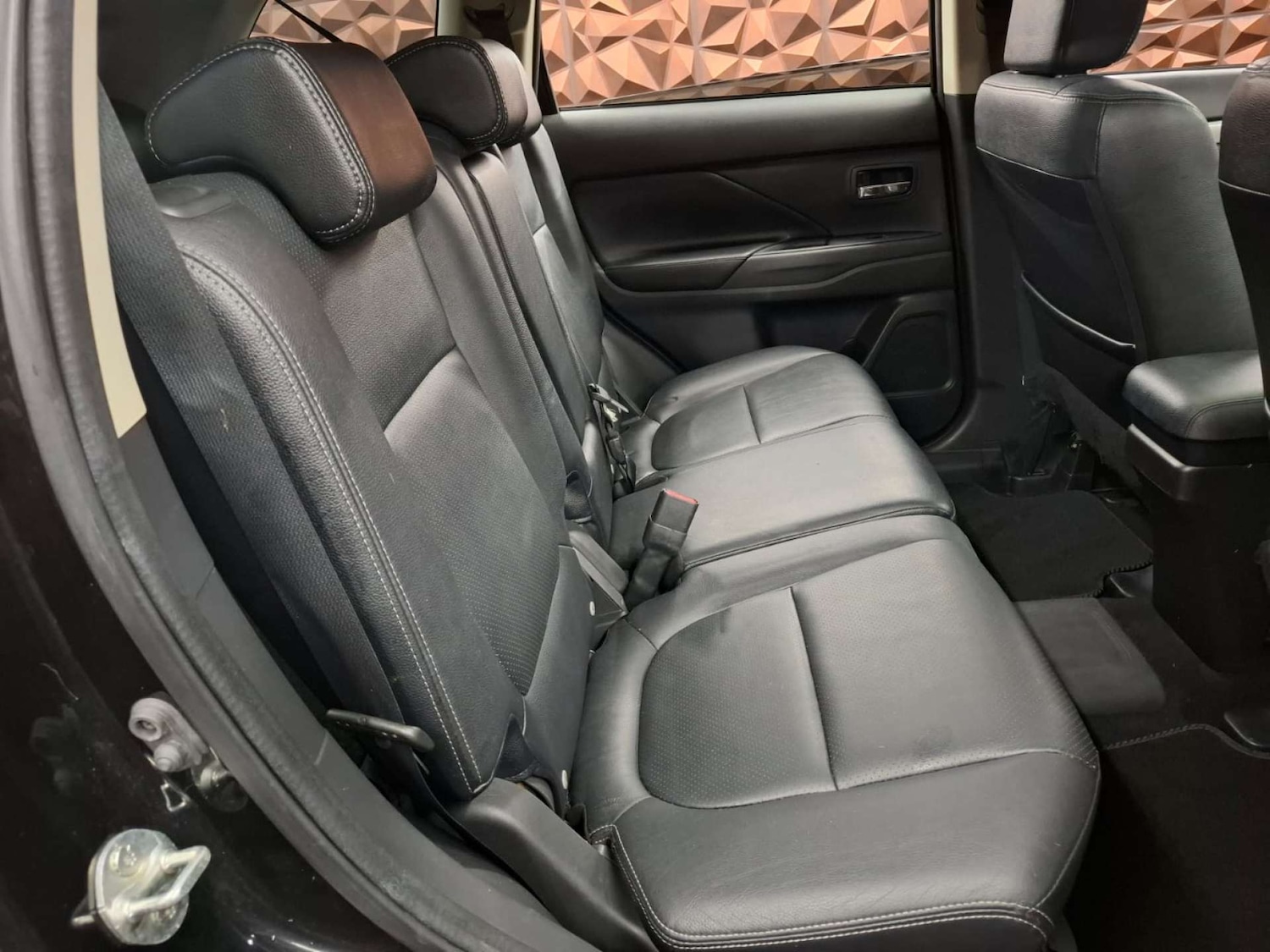 Used Mitsubishi Outlander 2015 for sale - 76921411: Photo 13