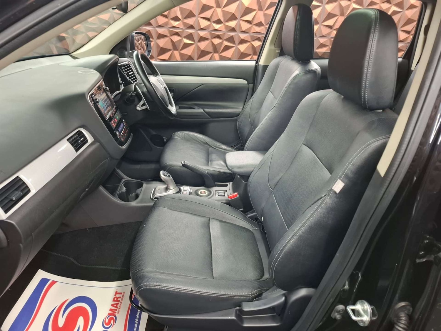 Used Mitsubishi Outlander 2015 for sale - 76921411: Photo 15