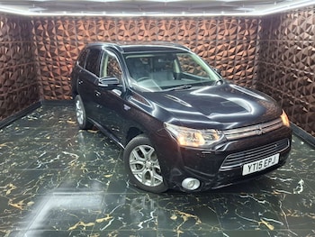 Used Mitsubishi Outlander 2015 for sale - 76921411: Photo