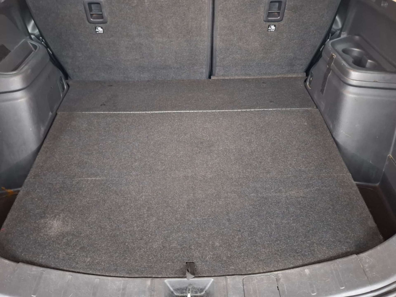 Used Mitsubishi Outlander 2015 for sale - 76921411: Photo 31