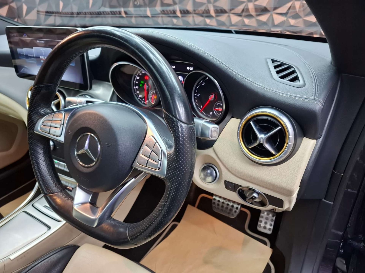 Used Mercedes-Benz CLA 2017 for sale - 77151152: Photo 19