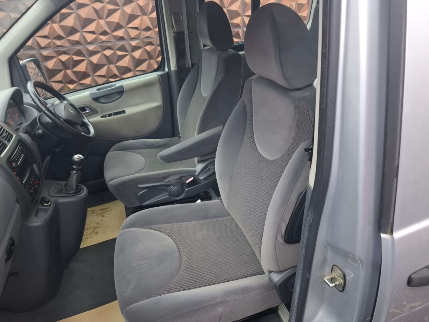 Used Mercedes-Benz C Class 2019 for sale - 76921454: Photo 34