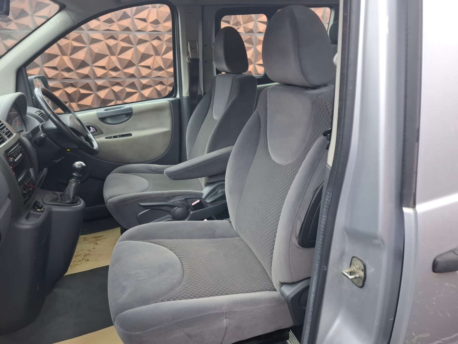 Used Mercedes-Benz C Class 2019 for sale - 76921454: Photo 35