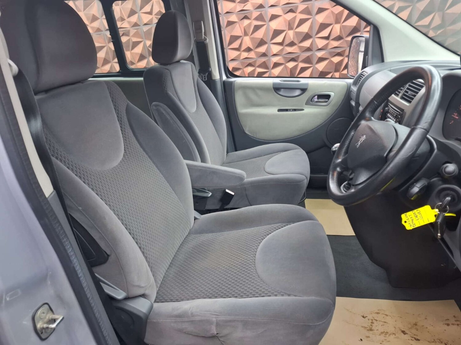 Used Mercedes-Benz C Class 2019 for sale - 76921454: Photo 38