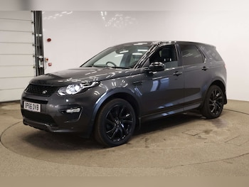 Used Land Rover Discovery Sport 2016 for sale - 78917495: Photo