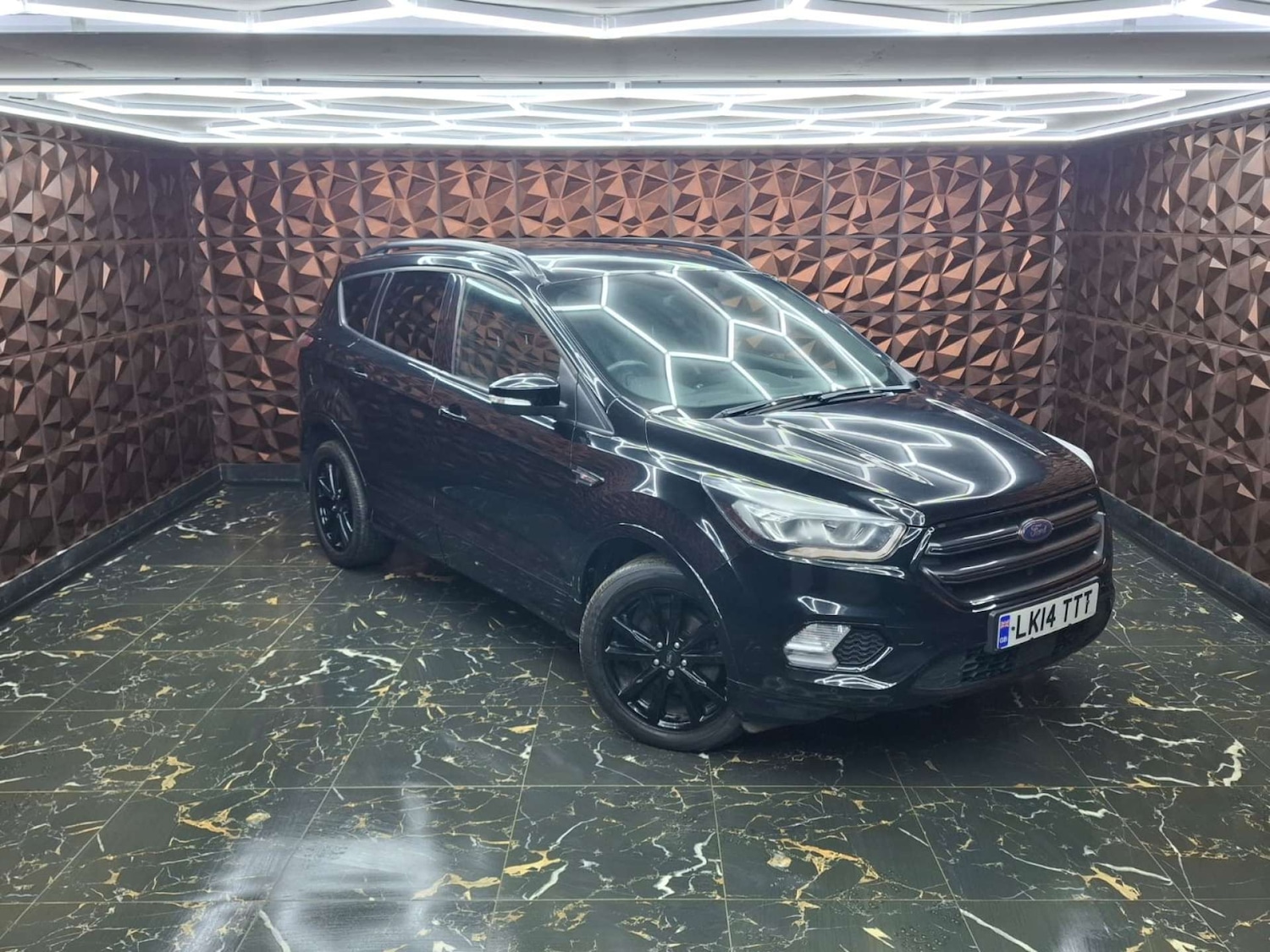 Used Ford Kuga 2019 for sale - 77151139: Photo 2