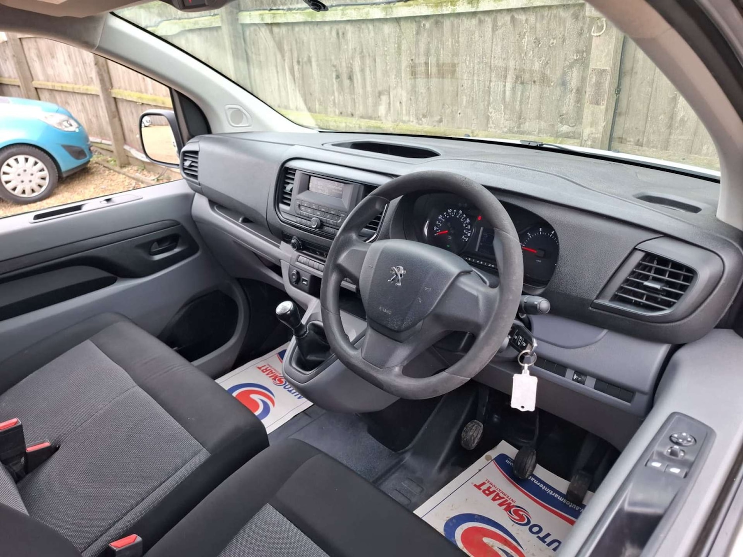 Used Peugeot Expert 2017 for sale - 76921429: Photo 11