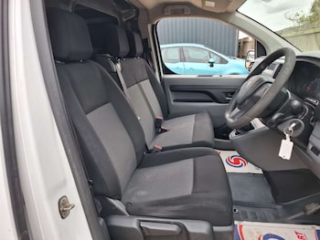 Used Peugeot Expert 2017 for sale - 76921429: Photo