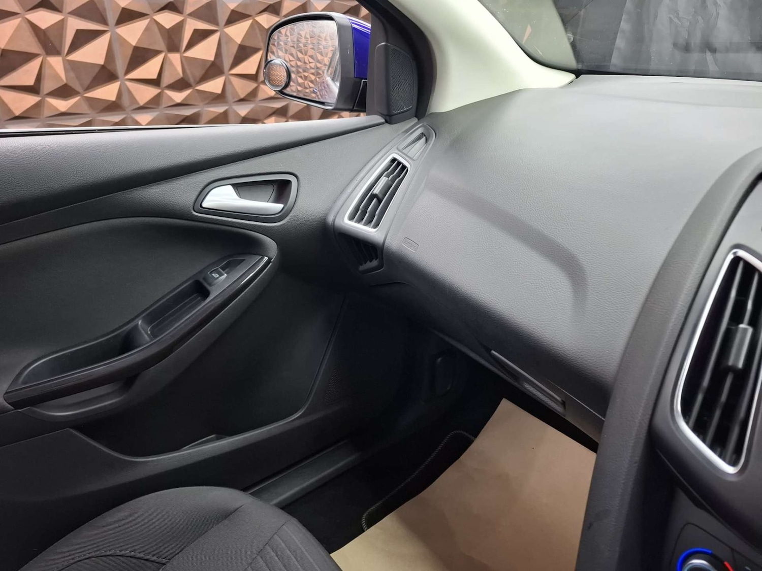 Used Ford Focus 2017 for sale - 77249215: Photo 10