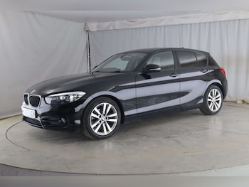 Used BMW 1 Series 2017 for sale - 79231987: Photo