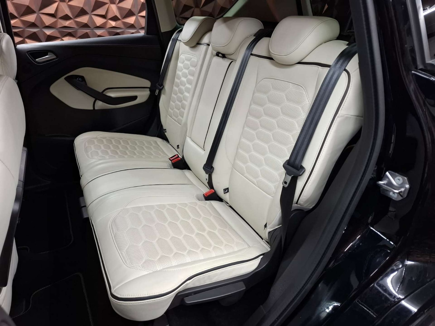 Used Ford Kuga 2018 for sale - 76921457: Photo 18