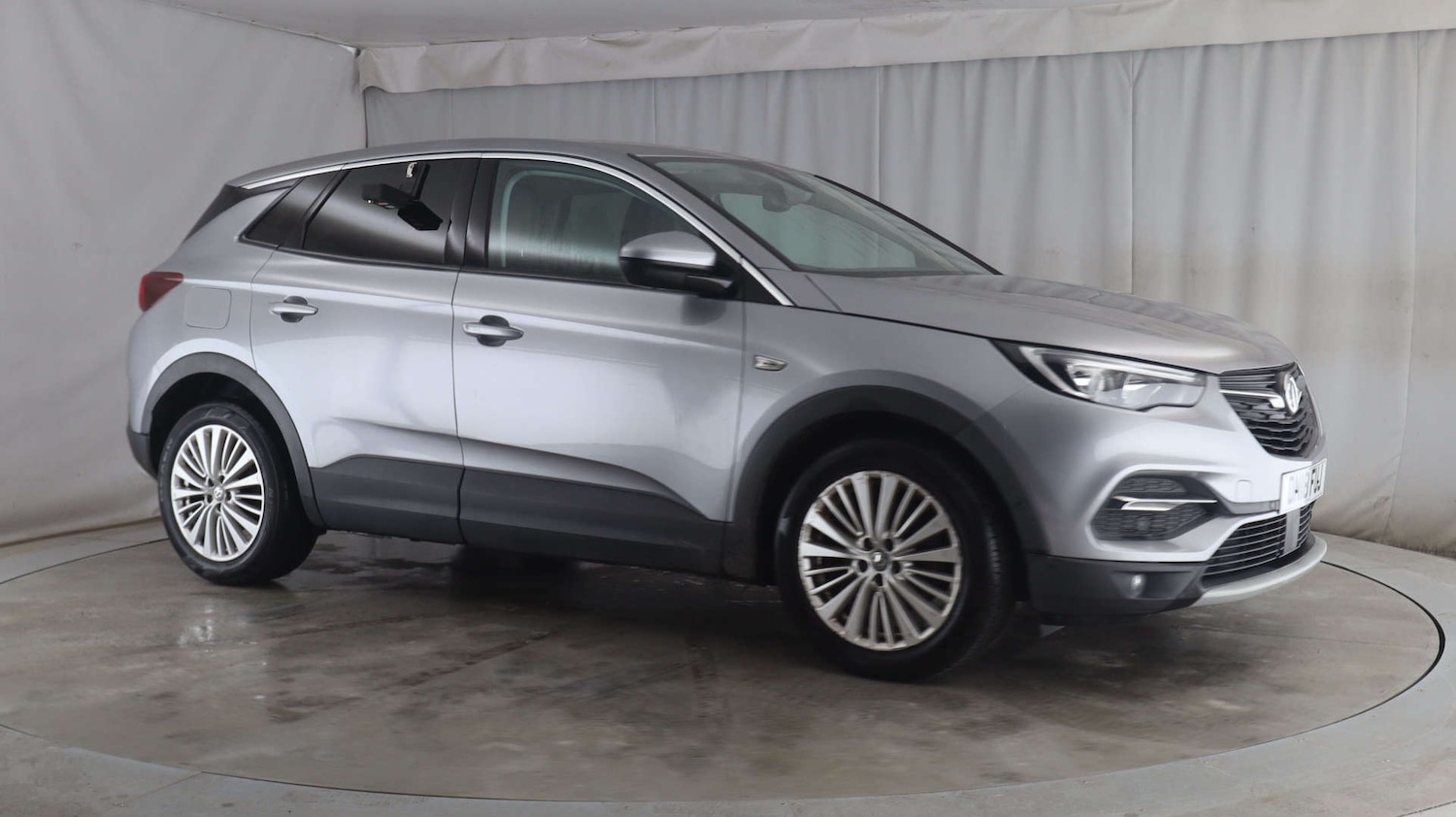 Used Vauxhall Grandland X 2018 for sale - 77249203: Photo 2