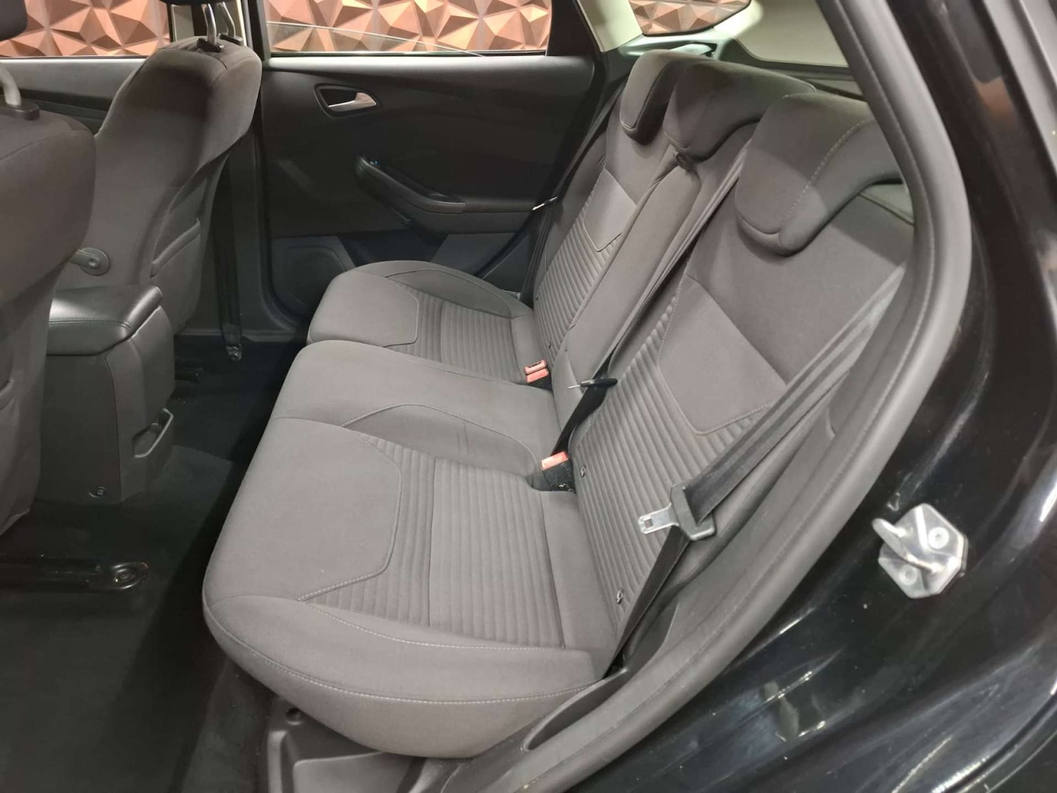 Used Ford Focus 2015 for sale - 77151161: Photo 16