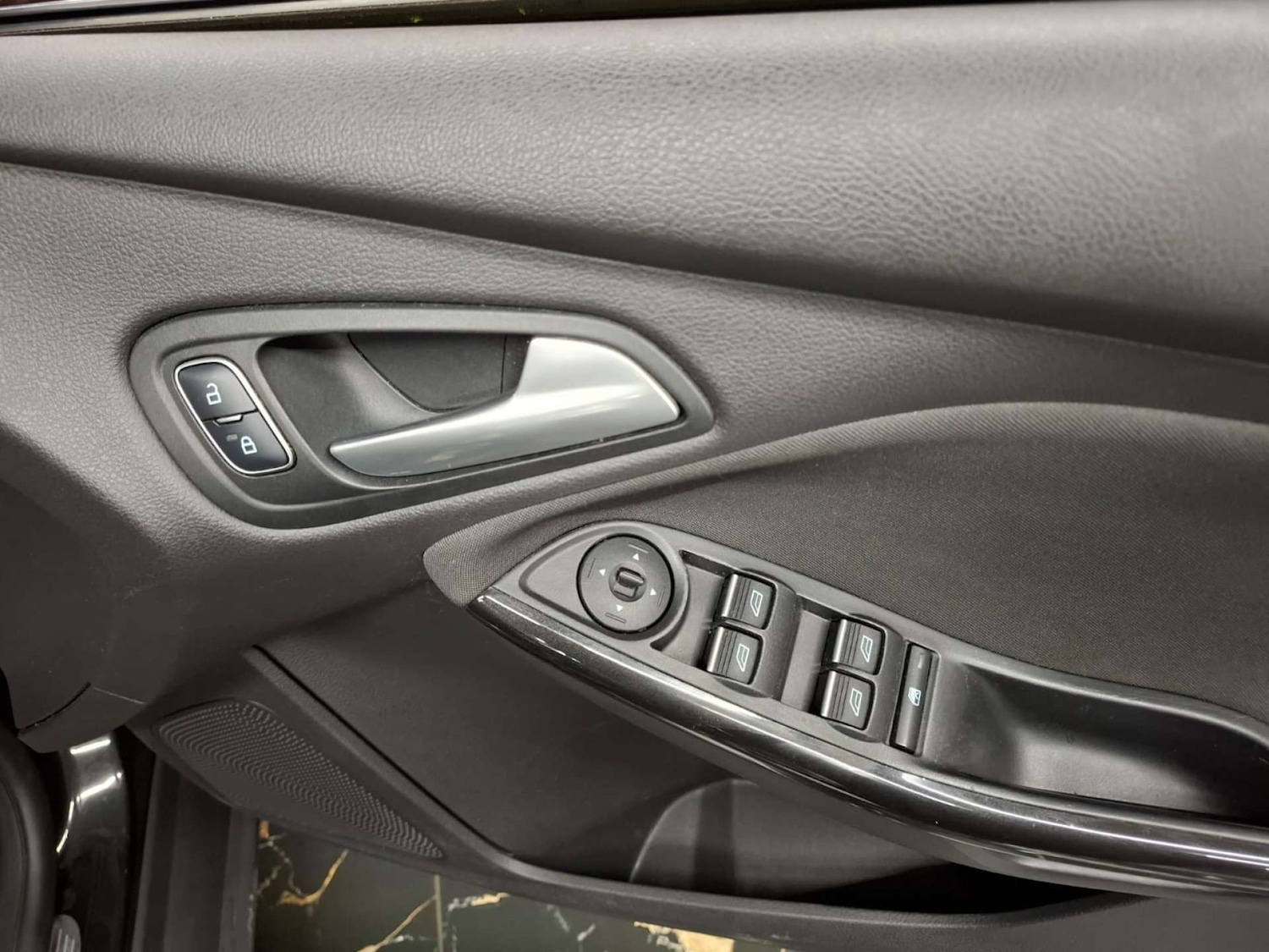 Used Ford Focus 2015 for sale - 77151161: Photo 18