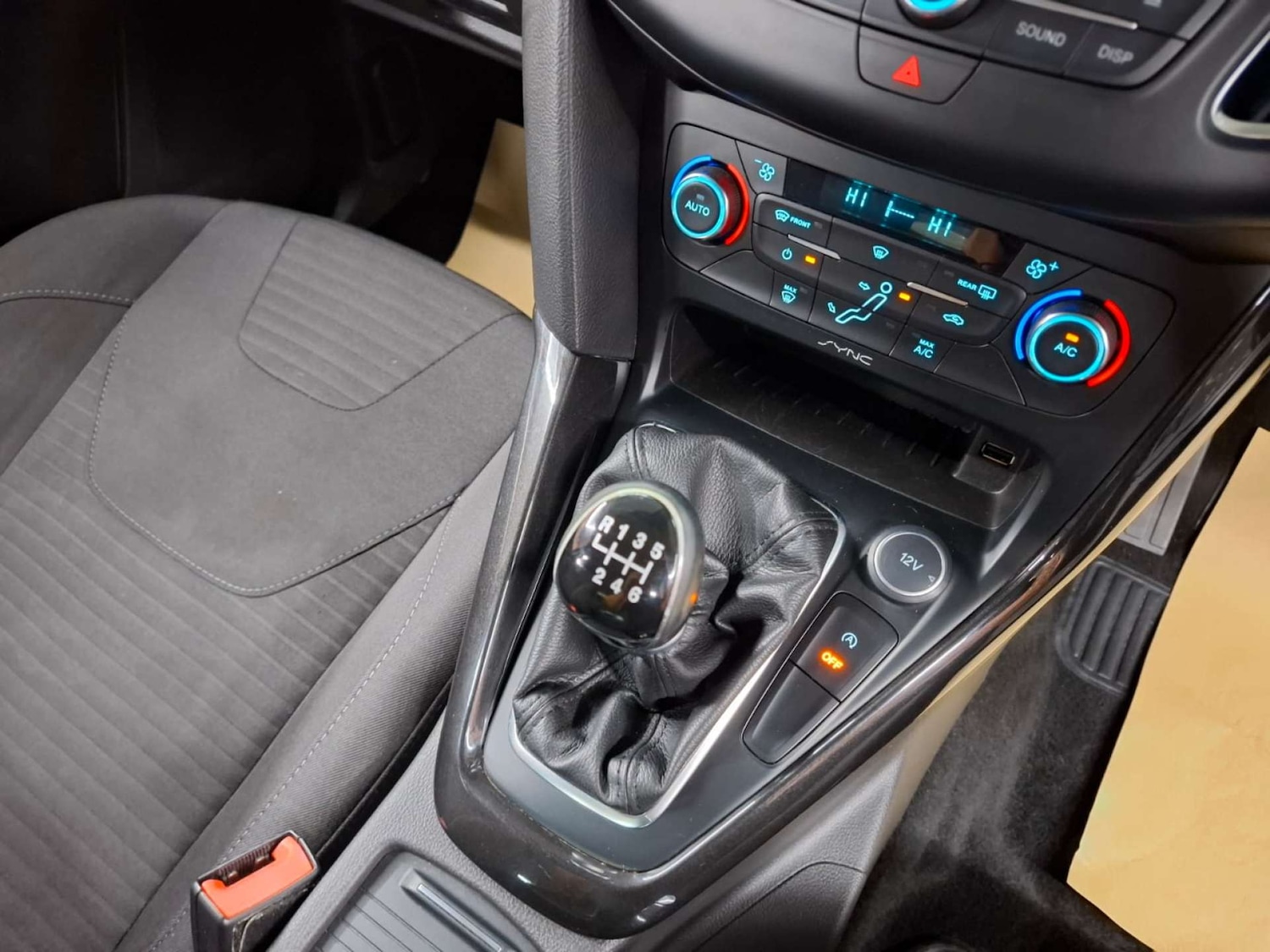 Used Ford Focus 2015 for sale - 77151161: Photo 23